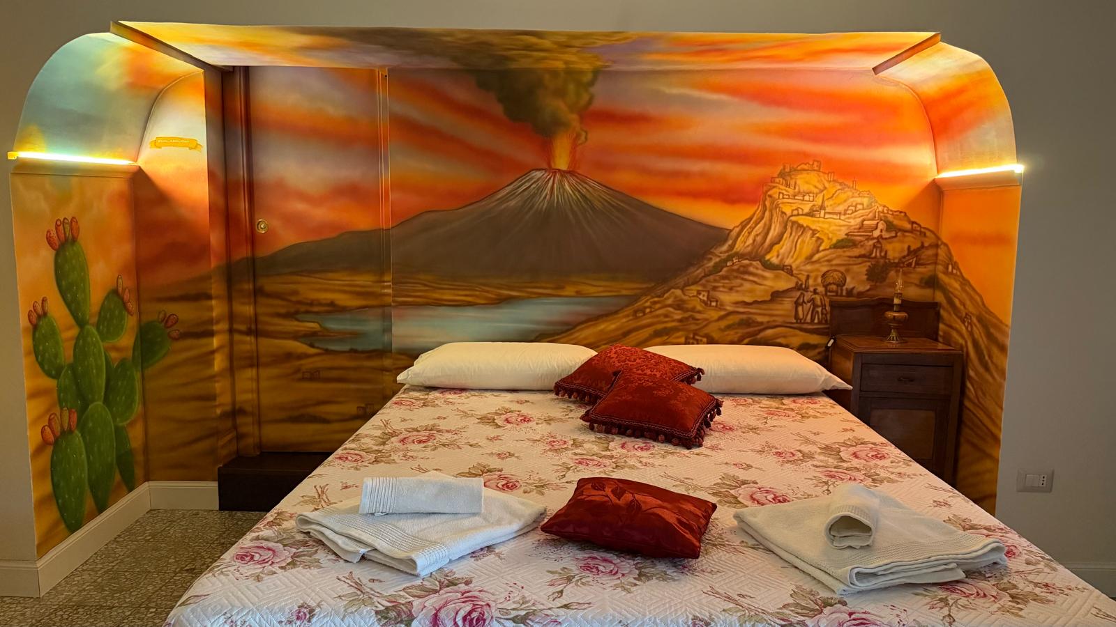 Agira Royal Central Rooms OLD STYLE BEDROOM 2g